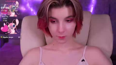 Snapshot of haylaamber chatting on 03.03.25 haylaamber online show from 03.03.25