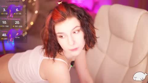 Snapshot of haylaamber chatting on 04.18.26 haylaamber online show from 04.18.26