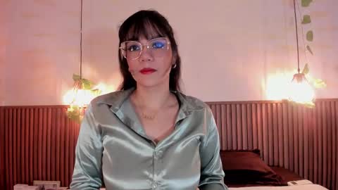 haylenpark online show from 10.18.25