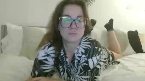 Hazel online show from 03.03.26