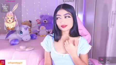 Snapshot of hazelbabee_ chatting on 07.18.26 Lynn online show from 07.18.26