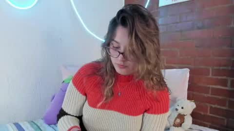 Hazel Brown online show from 03.10.25