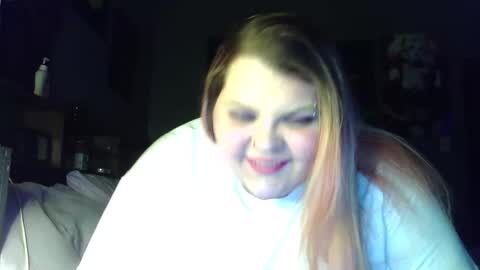Snapshot of hazeleyez97 chatting on 04.12.26 Hazeleyez97 online show from 04.12.26