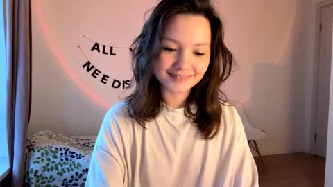 Snapshot of hazelhartshorn chatting on 05.31.26 Kira online show from 05.31.26