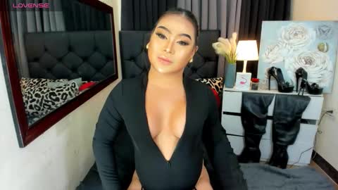 HAZEL MADONNA online show from 09.09.25