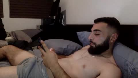 Snapshot of hbabian chatting on 10.30.25 hbabian online show from 10.30.25