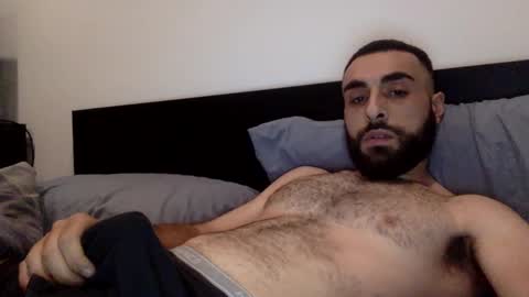 Snapshot of hbabian chatting on 11.24.25 hbabian online show from 11.24.25