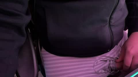 Snapshot of hdu94120 chatting on 12.12.24 hdu94120 online show from 12.12.24