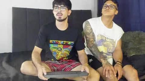 Snapshot of heartbeat__ chatting on 01.04.25 Max Leo online show from 01.04.25