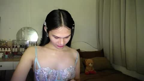 Snapshot of heather_bbyy chatting on 11.24.25 heather_bbyy online show from 11.24.25