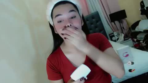 Snapshot of heatmusex_ chatting on 05.19.26 Kylene3 online show from 05.19.26
