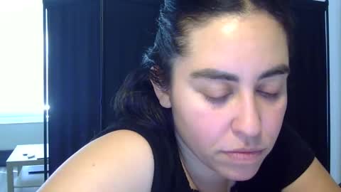 Snapshot of heatwavee chatting on 09.12.25 heatwavee online show from 09.12.25