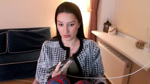 Heaven girl online show from 12.05.24