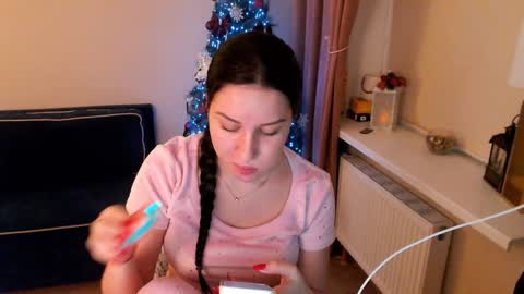 Heaven girl online show from 01.22.25