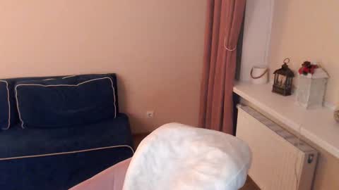 Heaven girl online show from 02.20.25