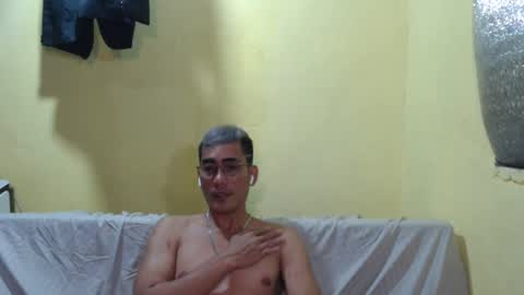 Snapshot of heaven_steven chatting on 02.25.26 Steven online show from 02.25.26