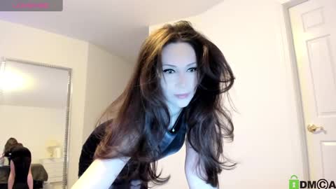 Helen online show from 02.14.25