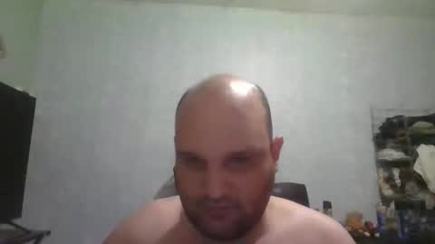 Snapshot of heavy_rebellxc chatting on 12.16.24 Heavy Rebell online show from 12.16.24