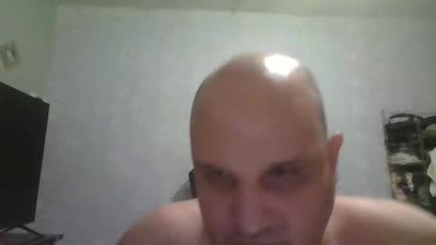 Snapshot of heavy_rebellxc chatting on 12.30.24 Heavy Rebell online show from 12.30.24