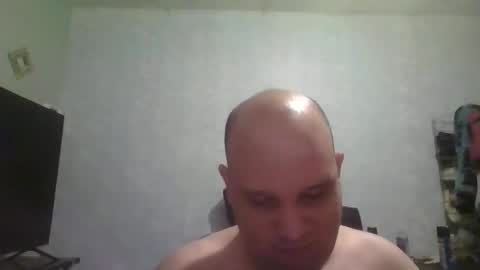 Snapshot of heavy_rebellxc chatting on 01.04.25 Heavy Rebell online show from 01.04.25