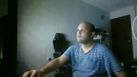 Snapshot of heavy_rebellxc chatting on 01.20.25 Heavy Rebell online show from 01.20.25