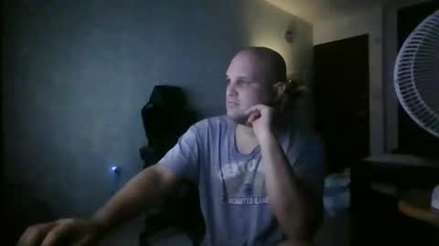 Snapshot of heavy_rebellxc chatting on 02.25.25 Heavy Rebell online show from 02.25.25