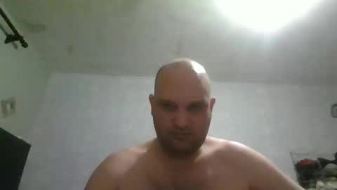 Snapshot of heavy_rebellxc chatting on 02.28.25 Heavy Rebell online show from 02.28.25