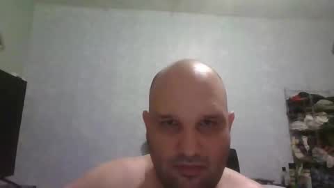 Snapshot of heavy_rebellxc chatting on 03.01.25 Heavy Rebell online show from 03.01.25