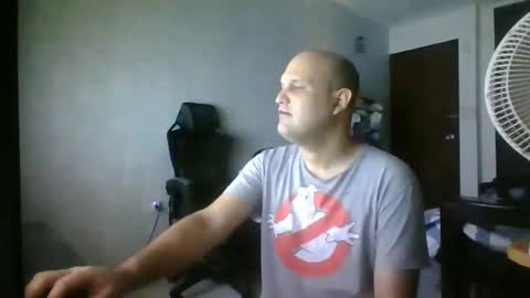 Snapshot of heavy_rebellxc chatting on 03.09.25 Heavy Rebell online show from 03.09.25