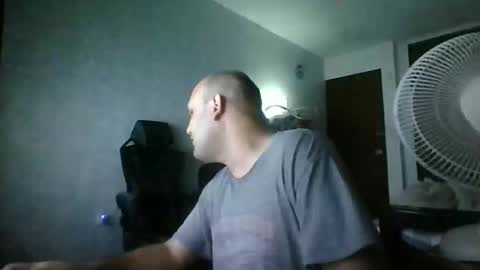 Snapshot of heavy_rebellxc chatting on 09.09.25 Heavy Rebell online show from 09.09.25