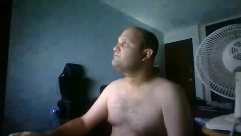 Snapshot of heavy_rebellxc chatting on 09.28.25 Heavy Rebell online show from 09.28.25