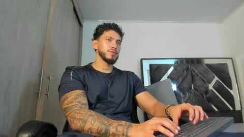 Snapshot of heavy_thor chatting on 07.11.26 Thor online show from 07.11.26