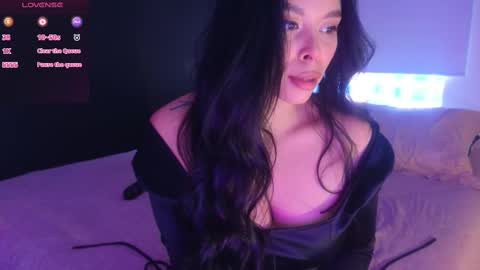 Snapshot of hecate_gh chatting on 03.05.25 Hecate online show from 03.05.25
