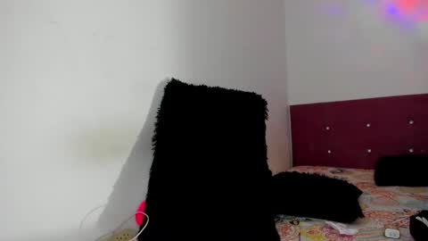 heellboy_ online show from 01.06.26