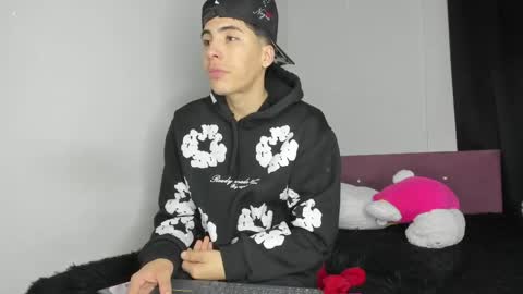 Snapshot of heellboy_ chatting on 05.02.26 heellboy_ online show from 05.02.26