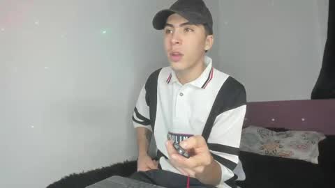 Snapshot of heellboy_ chatting on 05.07.26 heellboy_ online show from 05.07.26