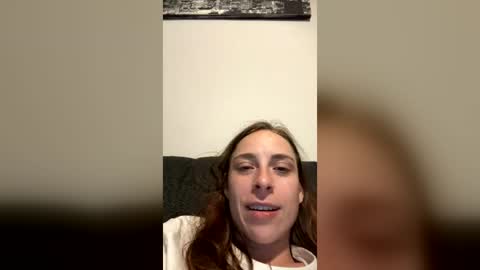 Snapshot of heidi_is_here_72 chatting on 06.17.26 heidi_is_here_72 online show from 06.17.26