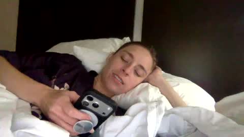 Snapshot of heidi_is_here_72 chatting on 07.29.26 heidi_is_here_72 online show from 07.29.26