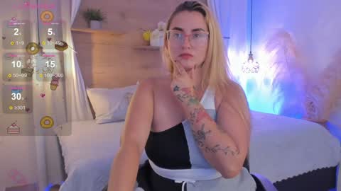 Snapshot of heidishayk chatting on 02.03.25 ANTARA REY online show from 02.03.25