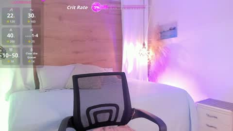 Snapshot of heidishayk chatting on 04.10.26 ANTARA REY online show from 04.10.26