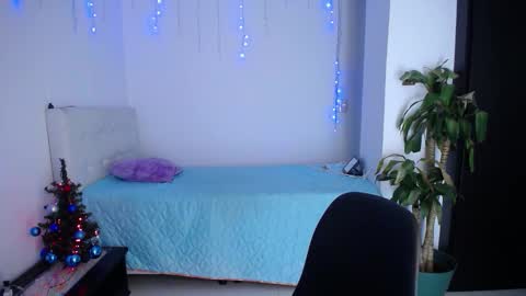 Heidy online show from 12.16.25