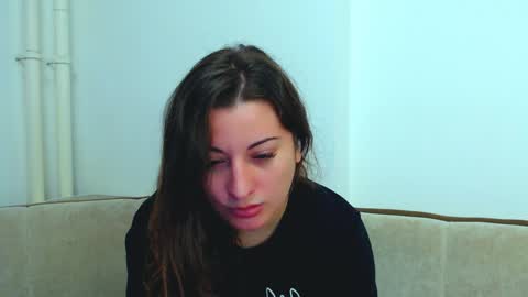 helen_adams_ online show from 01.05.25