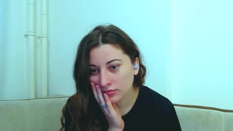 helen_adams_ online show from 02.23.25