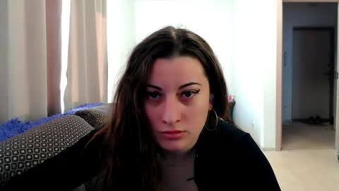 helen_adams_ online show from 05.10.26