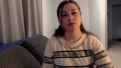 helen_adams_ online show from 06.17.26