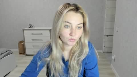 Snapshot of helen_angel_girl chatting on 01.09.25 Helen sven online show from 01.09.25