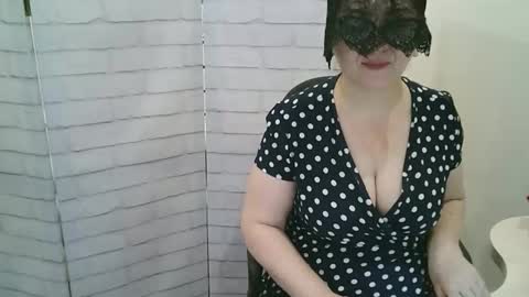 Helen online show from 01.17.26