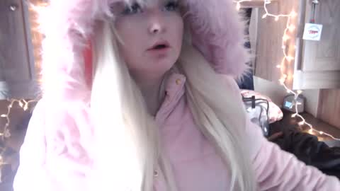Snapshot of helena_hope chatting on 01.14.25 Helena Hope online show from 01.14.25