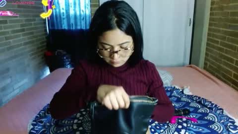  Only 18 cyrus online show from 10.14.25