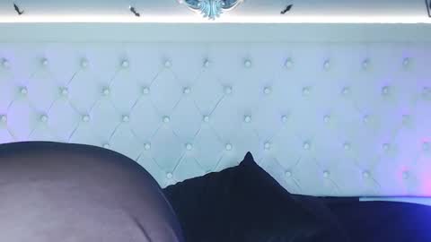 Snapshot of helenamorningstar chatting on 12.24.24 helenamorningstar online show from 12.24.24